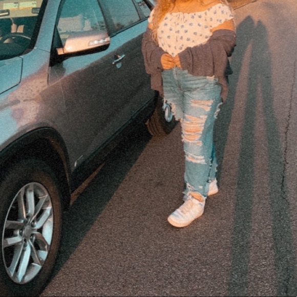 Meet your Posher, Emma - Picture 3 of 3